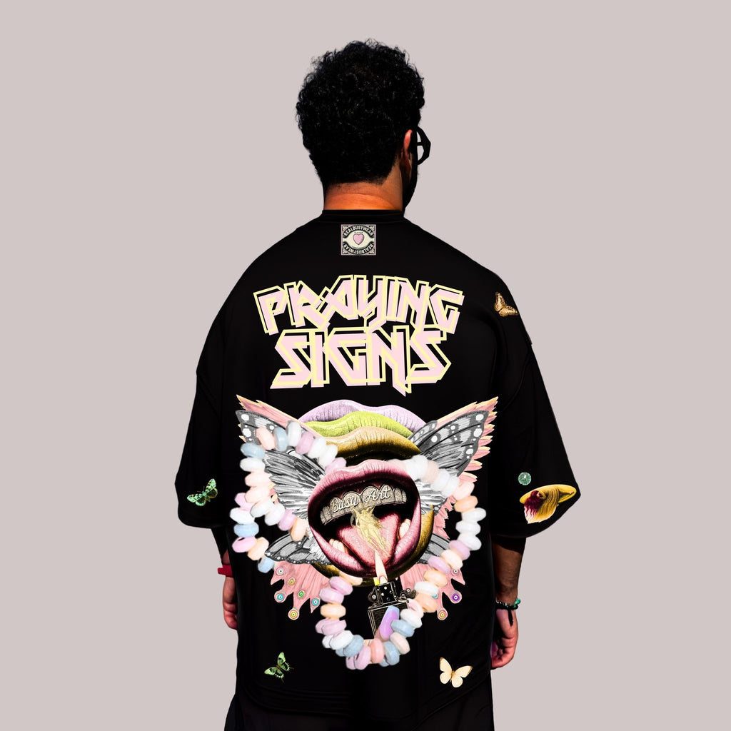 PRAYING SIGNS